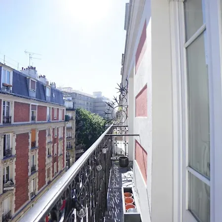 Magnificent Appt With Balcon-montmartre Apartment *